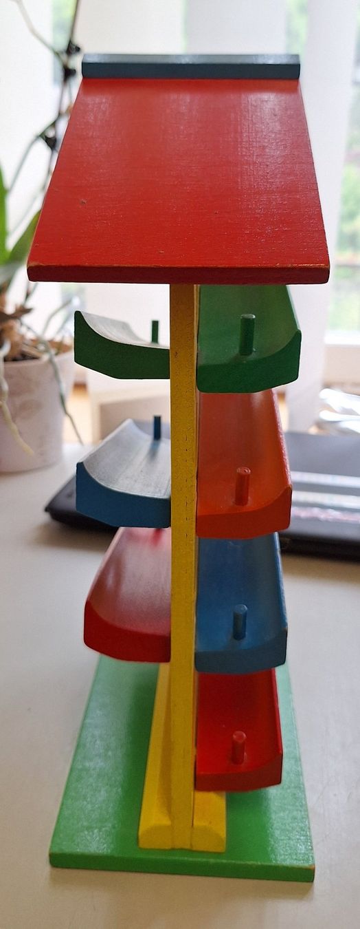 Spielzeuge: Kugelbahn robust Holz Rollbahn-Haus Chugelispiel Zickzack – Gebraucht aus Gurtnellen von Rhino77 7